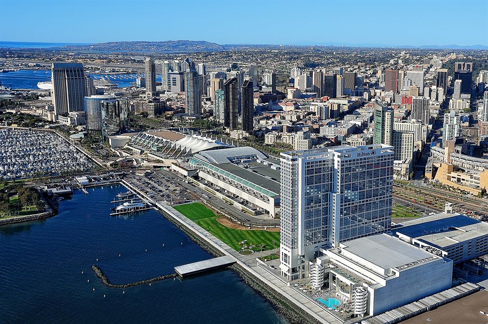 Hilton San Diego Bayfront image 1